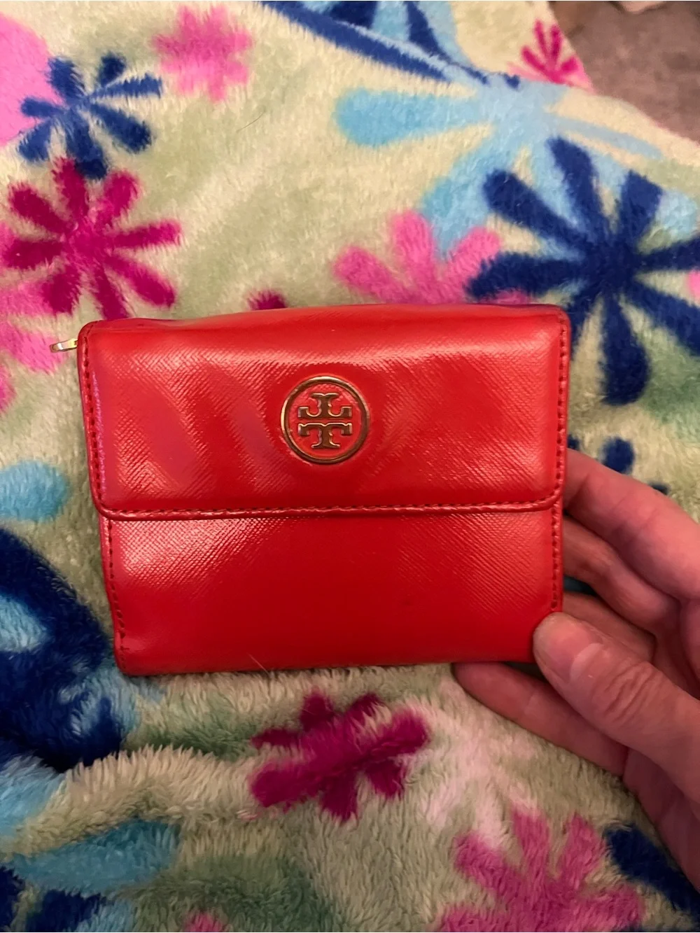 Tory Burch Bright Red Saffiano Logo Compact Wallet